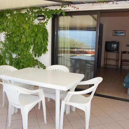 Aparthotel Vacanze Morfeo 3*