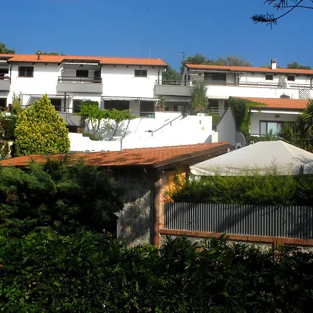 Aparthotel Vacanze Morfeo 3*