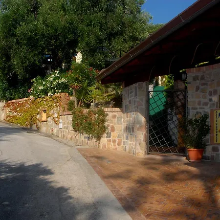 Aparthotel Vacanze Morfeo 3*